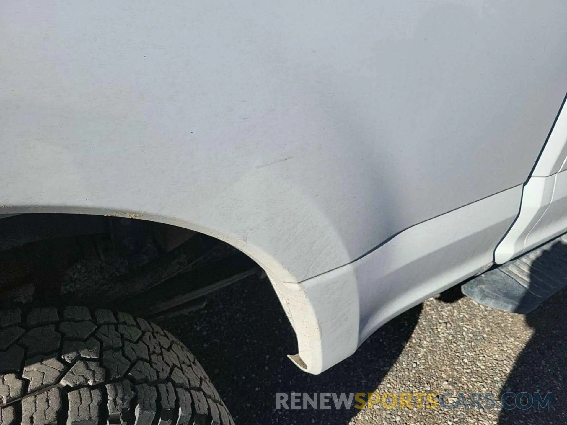 21 Photograph of a damaged car 1FT7X2B67KED41490 FORD F250 2019