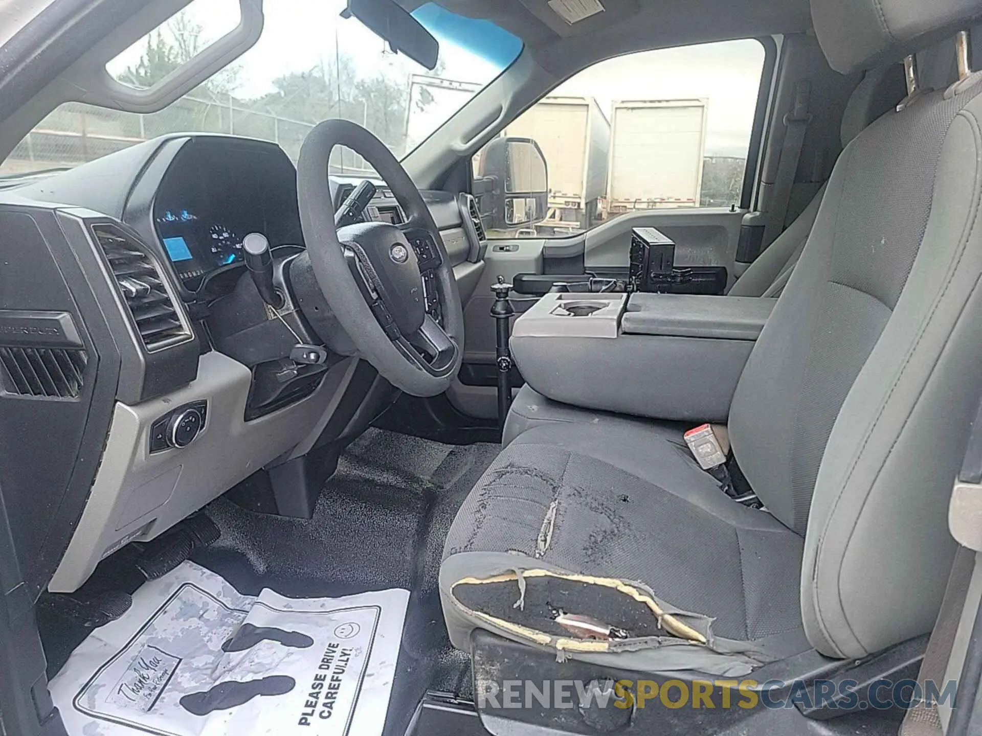 19 Photograph of a damaged car 1FT7X2B68KED71257 FORD F250 2019