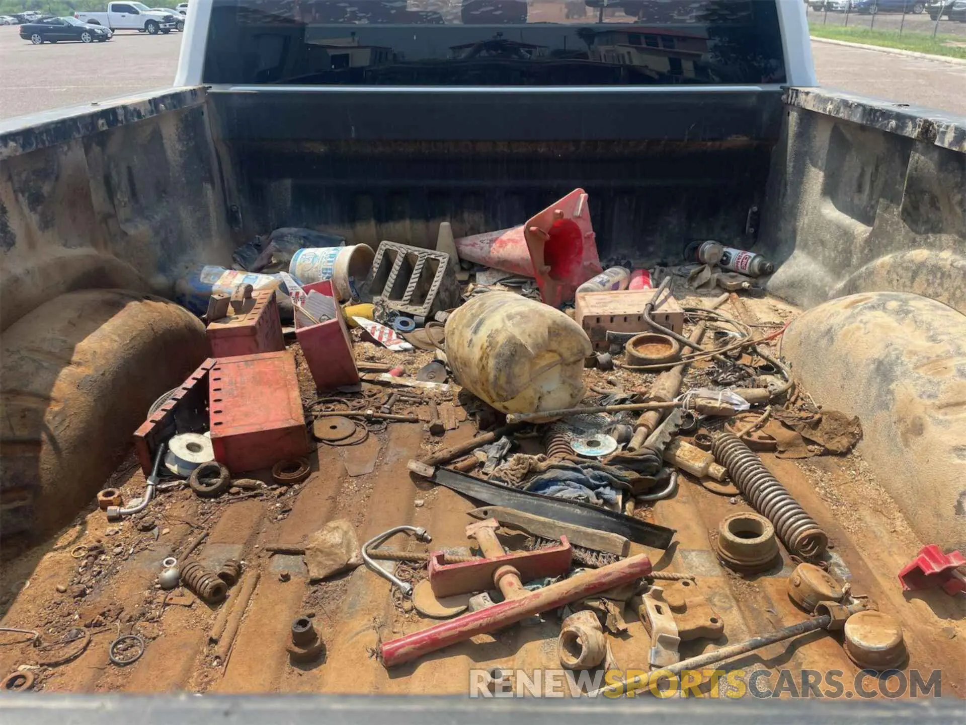 14 Photograph of a damaged car 1FT7X2B68KEF83088 FORD F250 2019