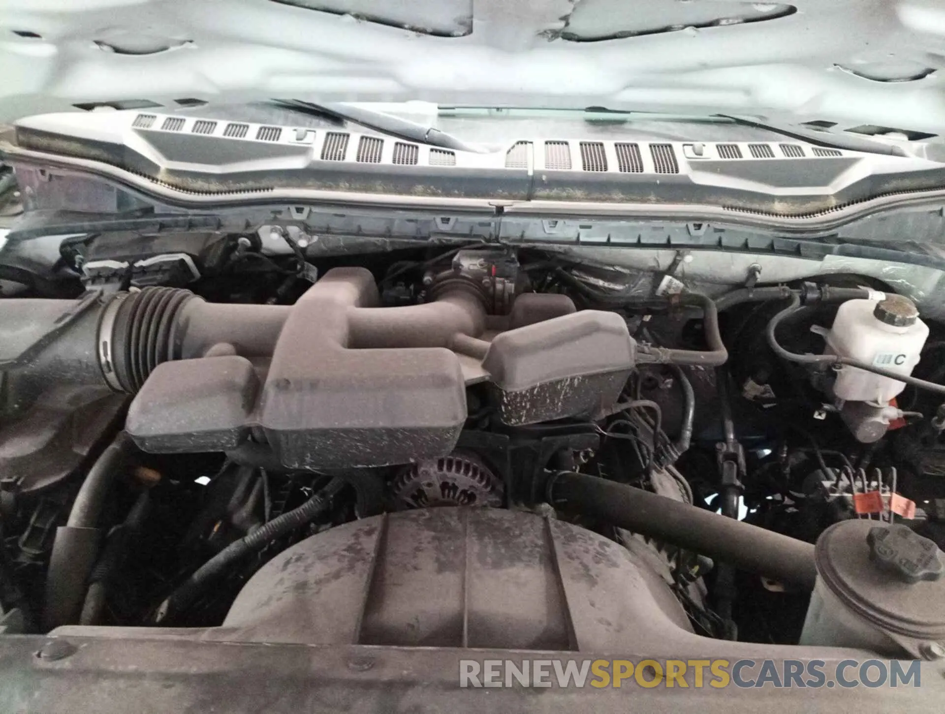 32 Photograph of a damaged car 1FT7X2B68KEG19653 FORD F250 2019