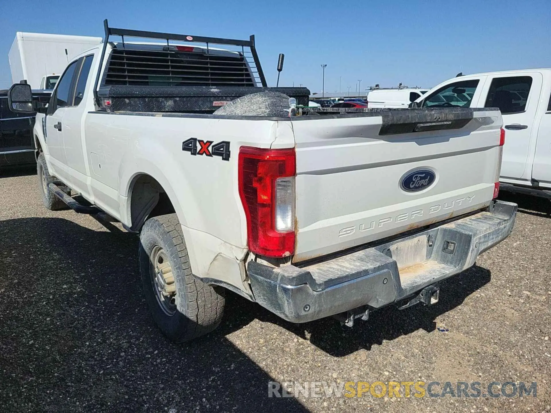 2 Photograph of a damaged car 1FT7X2B69KED27381 FORD F250 2019