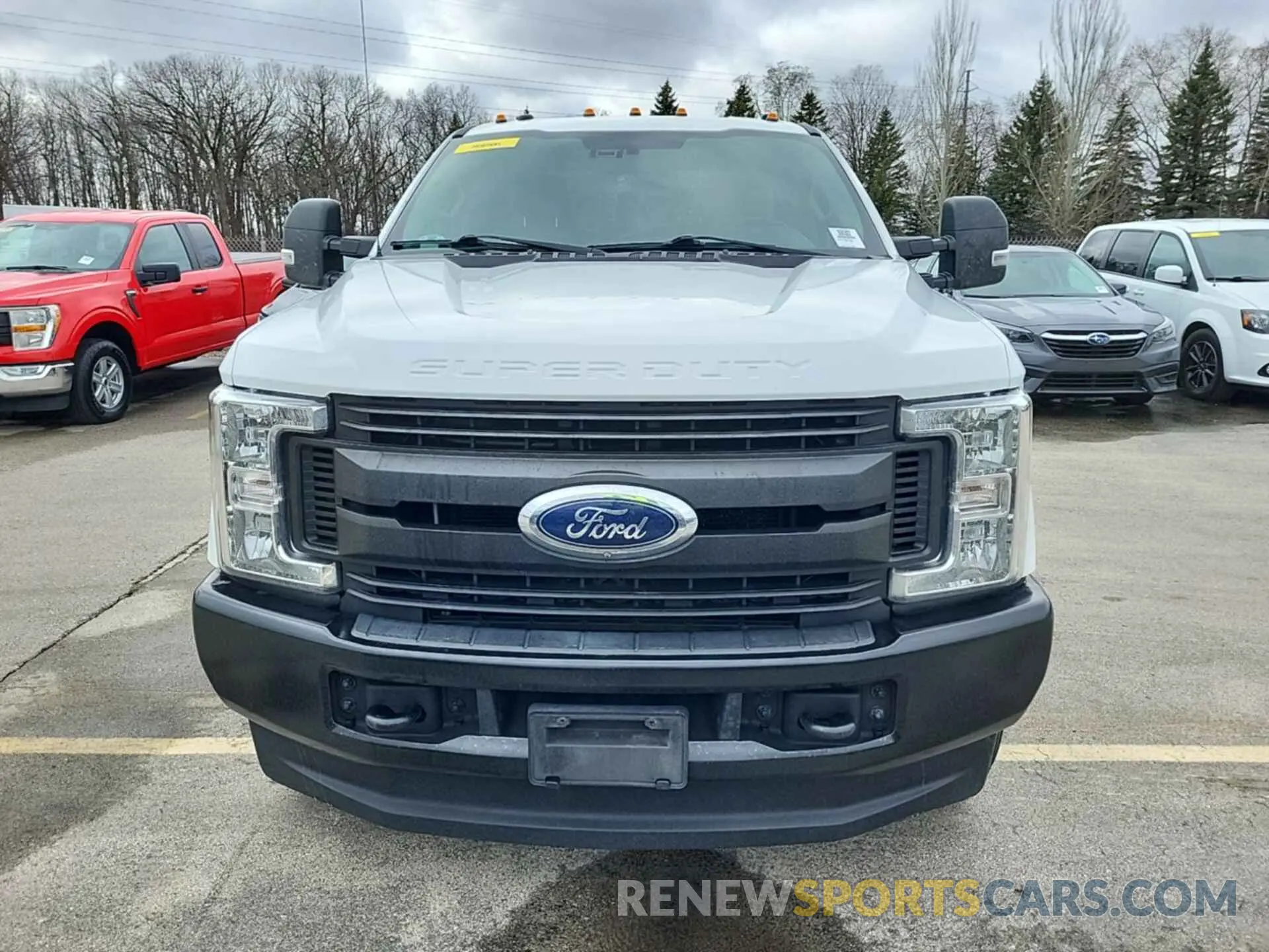 11 Photograph of a damaged car 1FT7X2B69KEG11724 FORD F250 2019