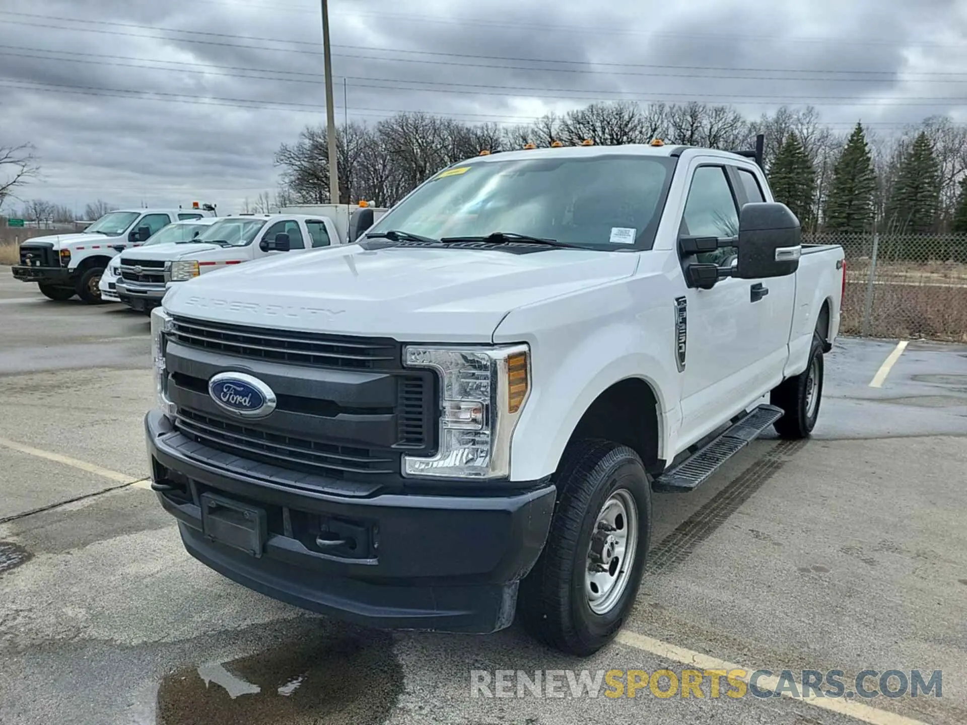 16 Photograph of a damaged car 1FT7X2B69KEG11724 FORD F250 2019