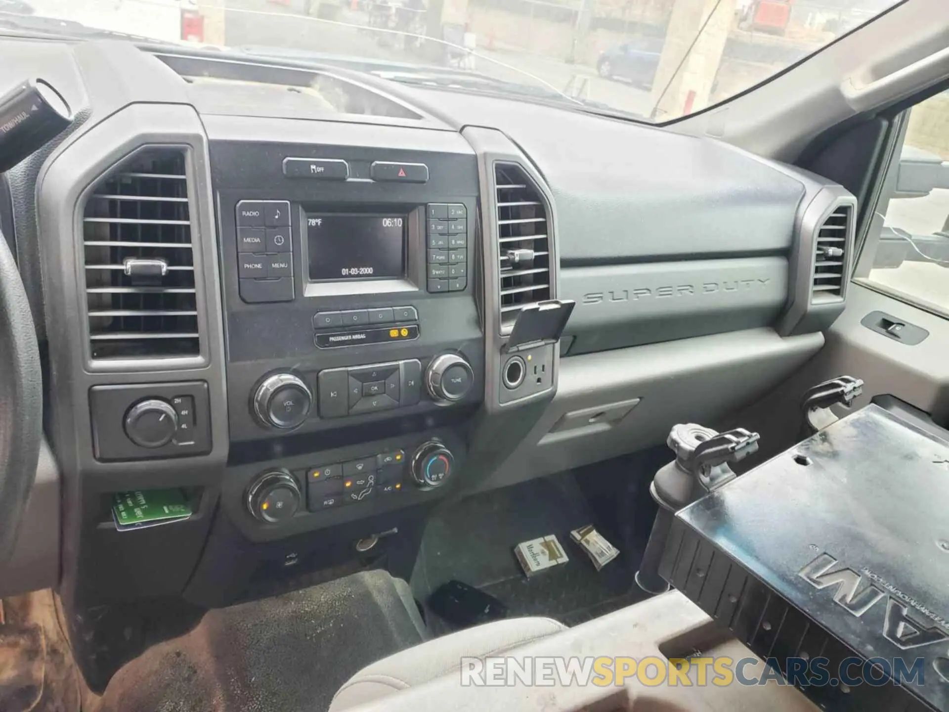 12 Photograph of a damaged car 1FT7X2B6XKEG11621 FORD F250 2019