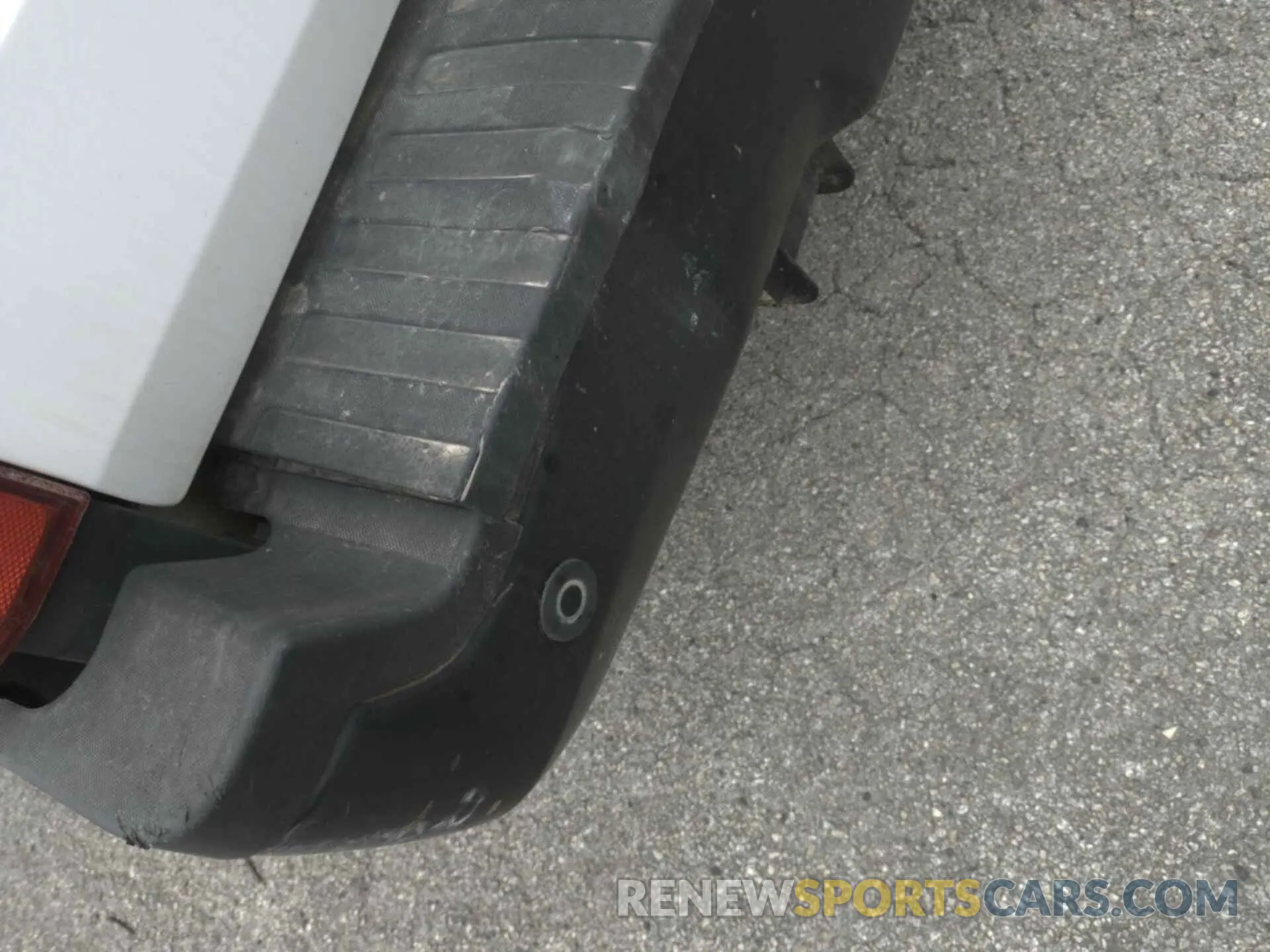 19 Photograph of a damaged car 1FT7X2B6XKEG11621 FORD F250 2019