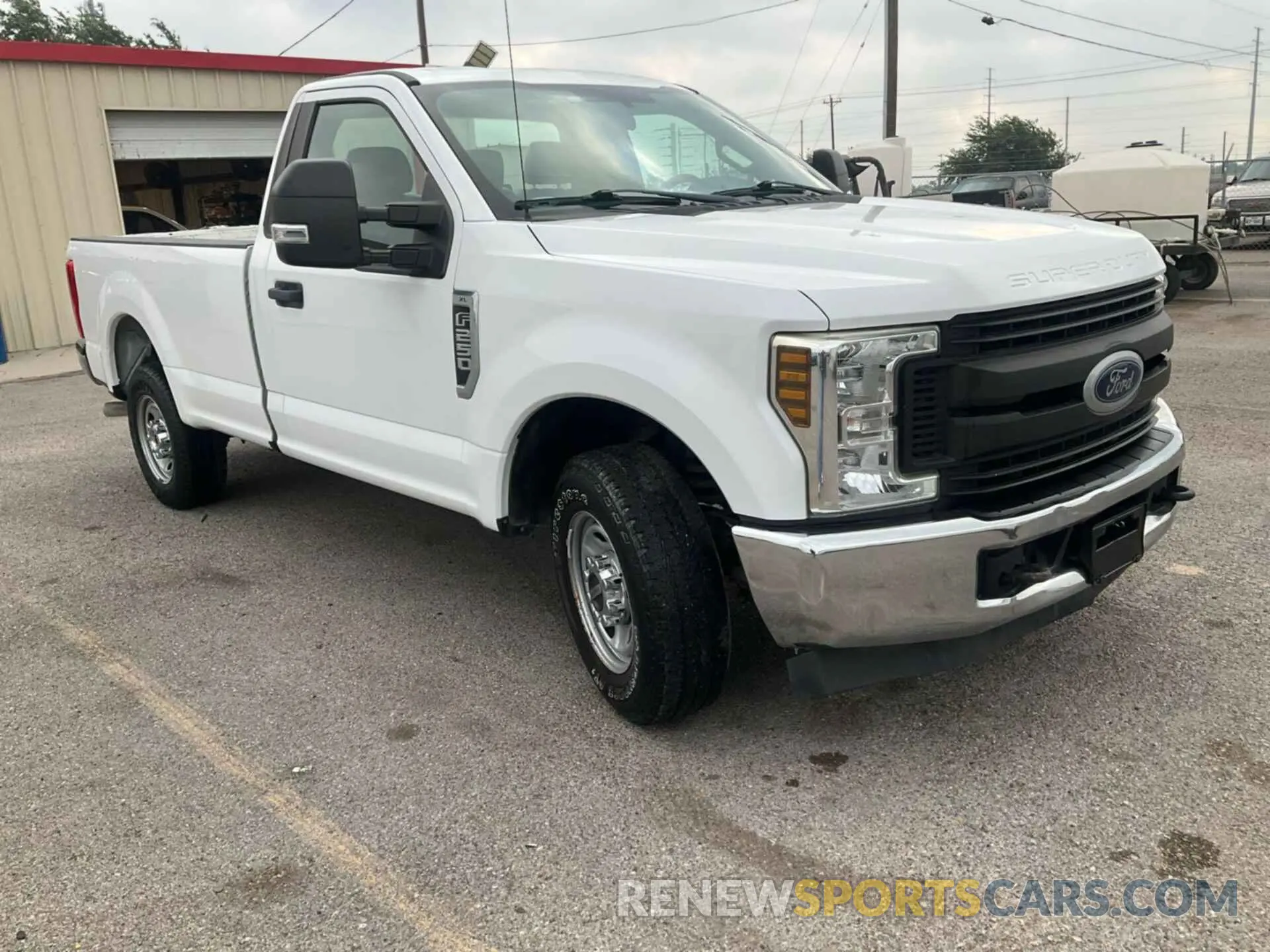 11 Photograph of a damaged car 1FTBF2A69KEC83087 FORD F250 2019