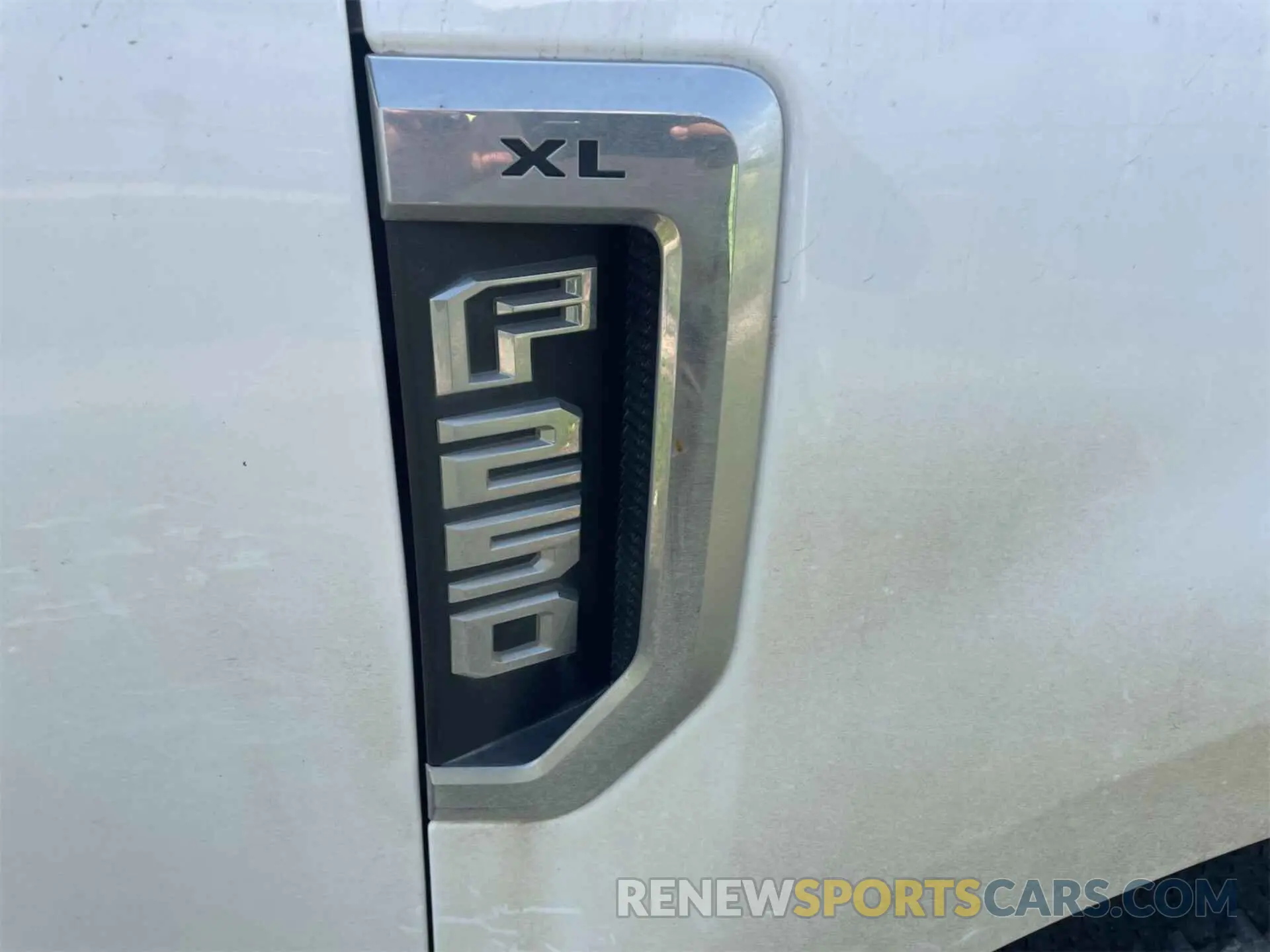 2 Photograph of a damaged car 1FTBF2A69KEC83087 FORD F250 2019