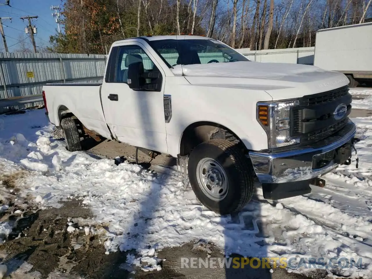 4 Photograph of a damaged car 1FTBF2B63KEF97154 FORD F250 2019