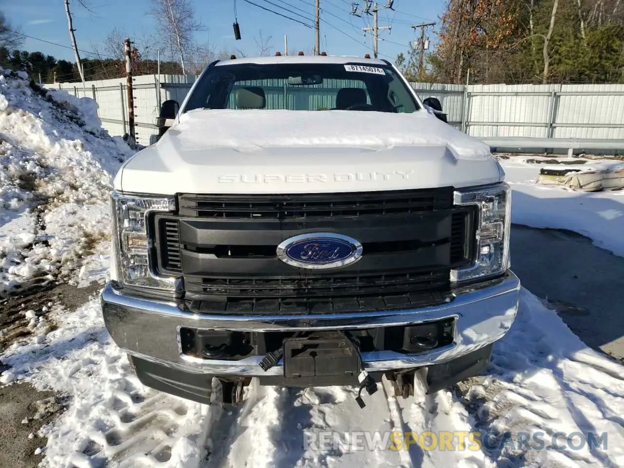 5 Photograph of a damaged car 1FTBF2B63KEF97154 FORD F250 2019