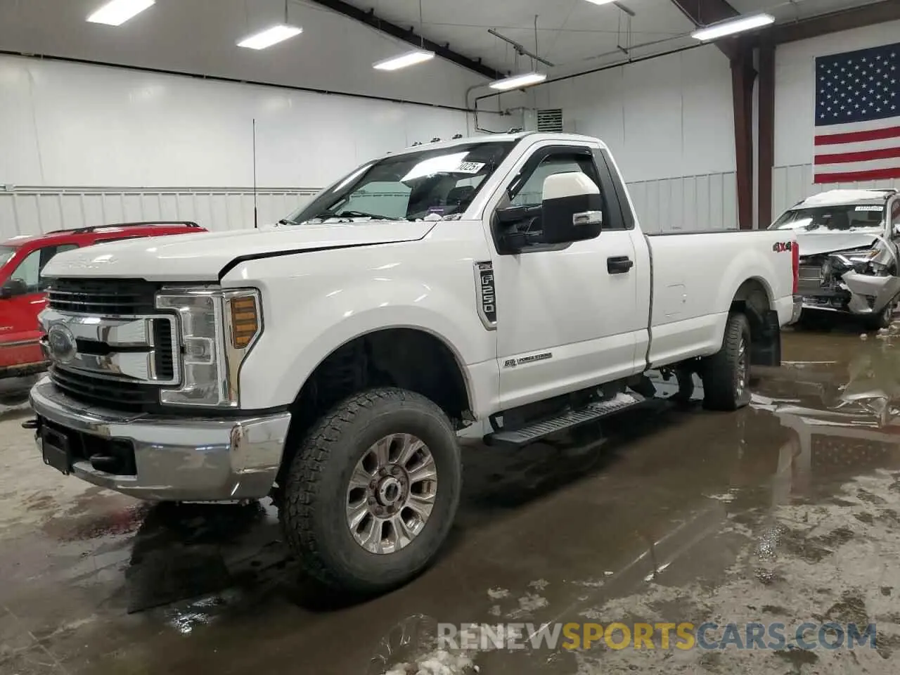 1 Photograph of a damaged car 1FTBF2BT9KEC94076 FORD F250 2019