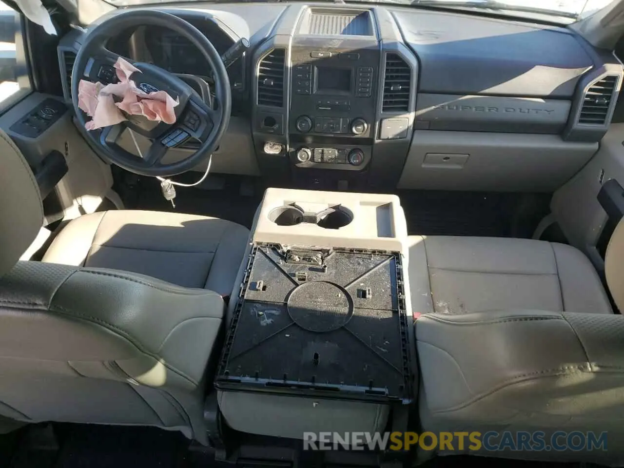 8 Photograph of a damaged car 1FT7W2A61LEE21745 FORD F250 2020