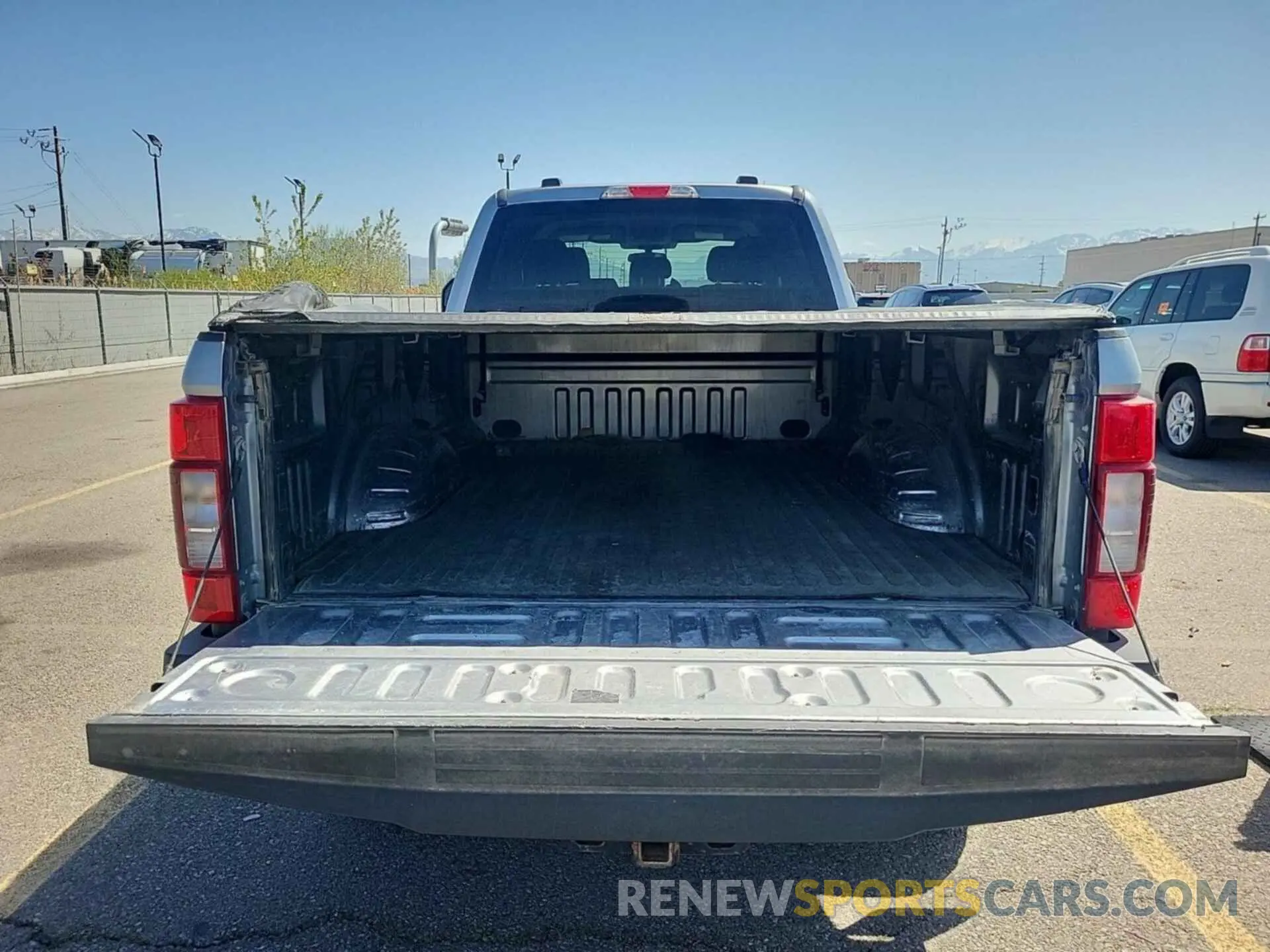 12 Photograph of a damaged car 1FT7W2B63LED61353 FORD F250 2020