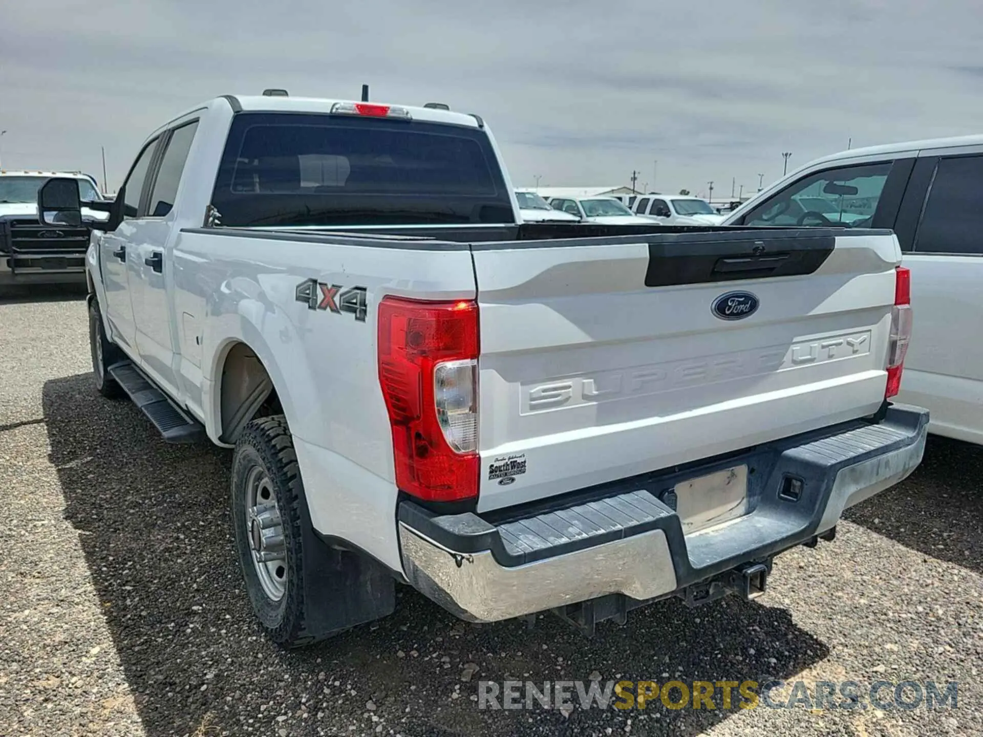 13 Photograph of a damaged car 1FT7W2B66LEE28348 FORD F250 2020