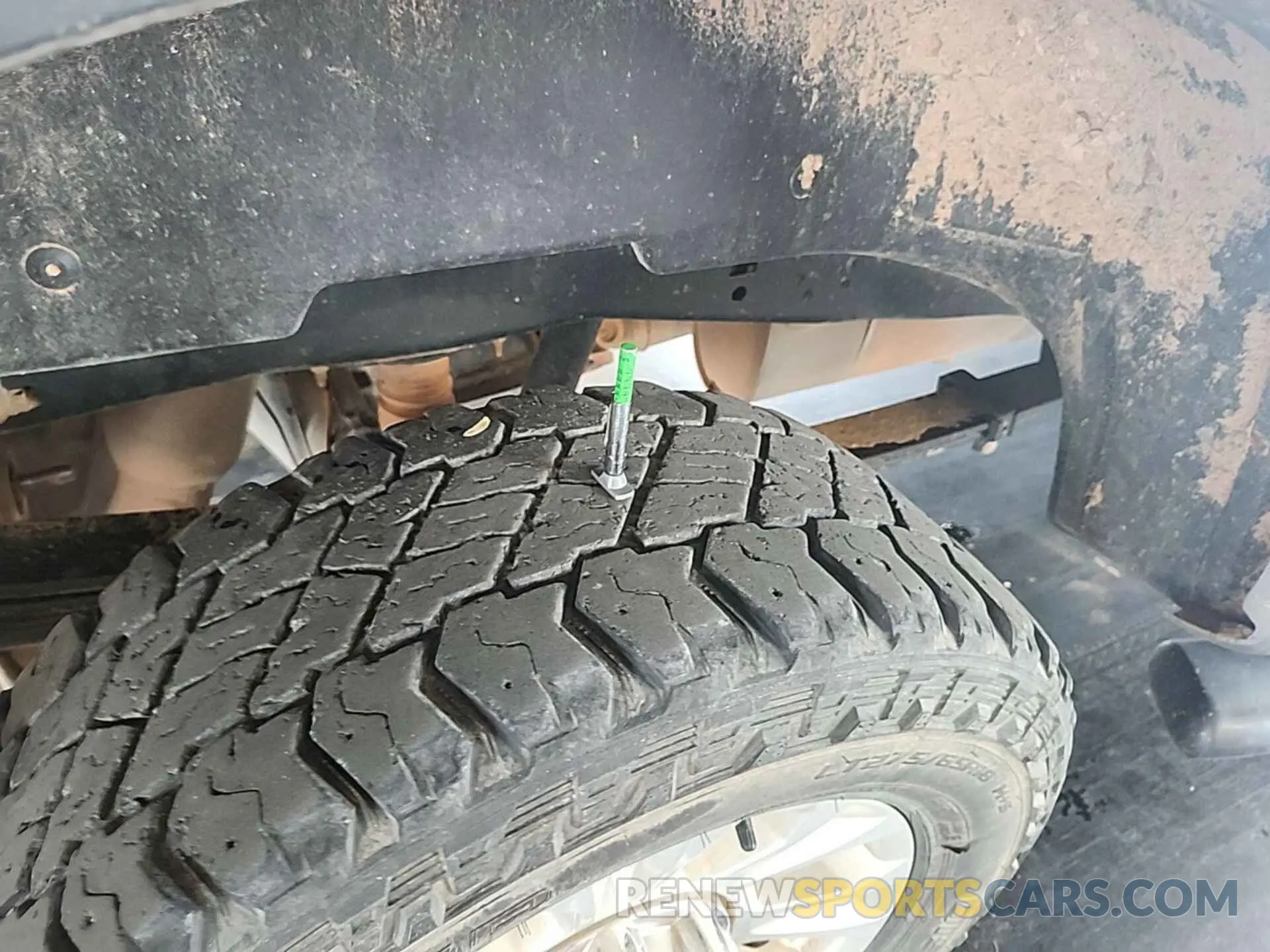 15 Photograph of a damaged car 1FT7W2B68LED61333 FORD F250 2020