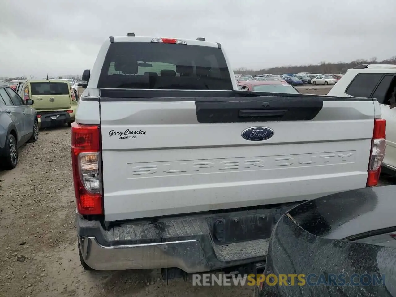 6 Photograph of a damaged car 1FT7W2B68LEE06271 FORD F250 2020