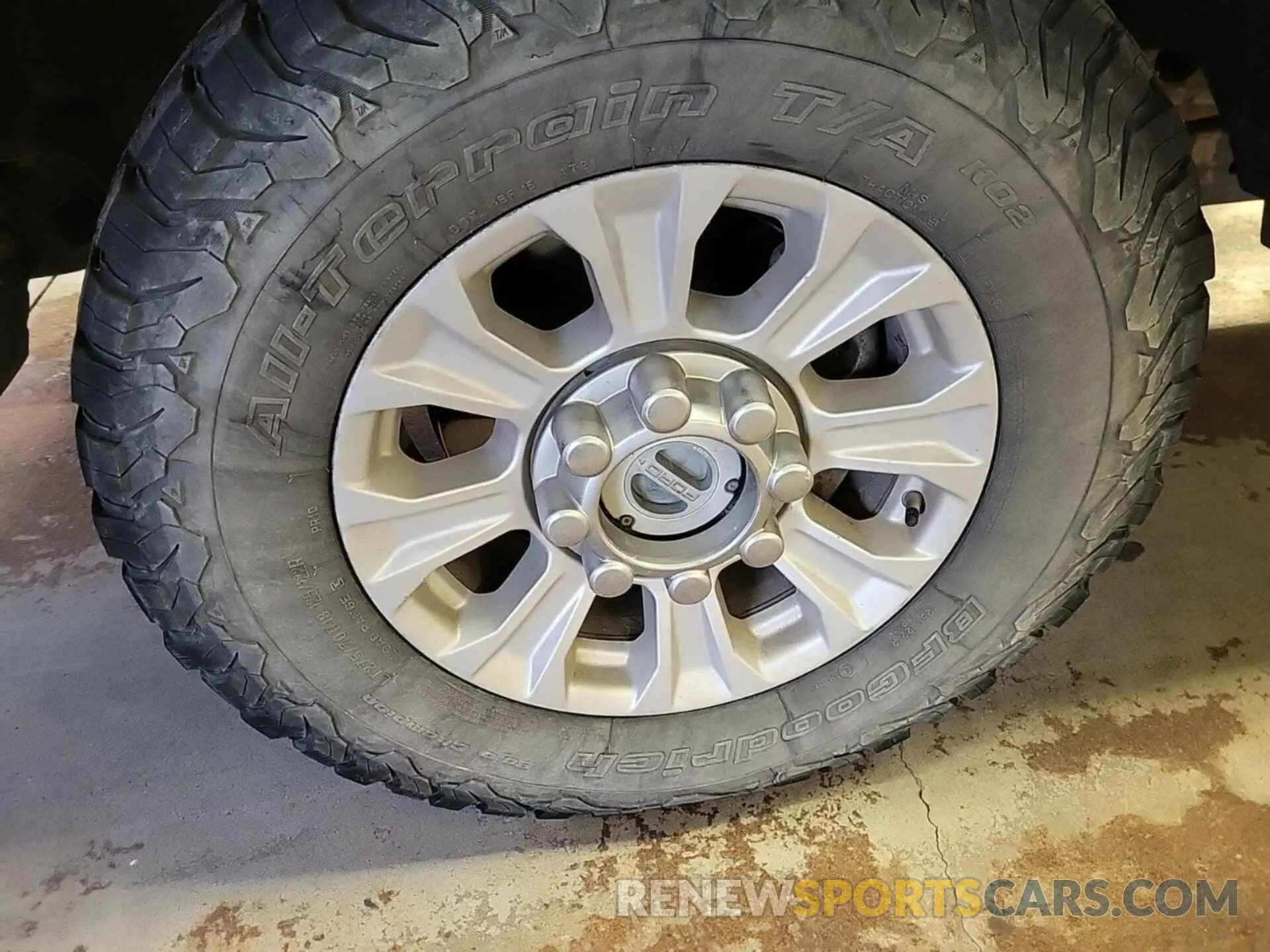 14 Photograph of a damaged car 1FT7W2B6XLED61351 FORD F250 2020