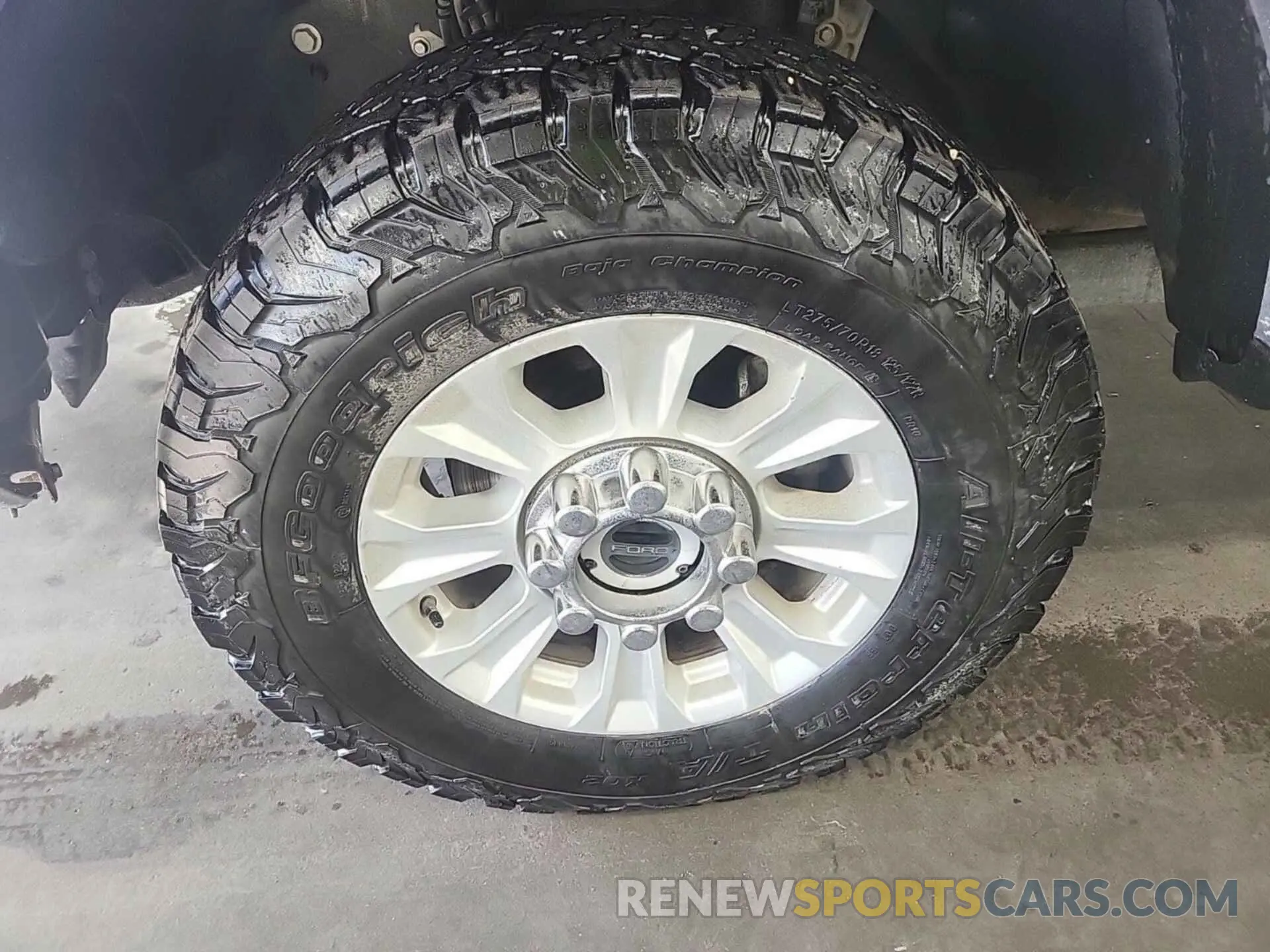 42 Photograph of a damaged car 1FT7W2B6XLED61351 FORD F250 2020