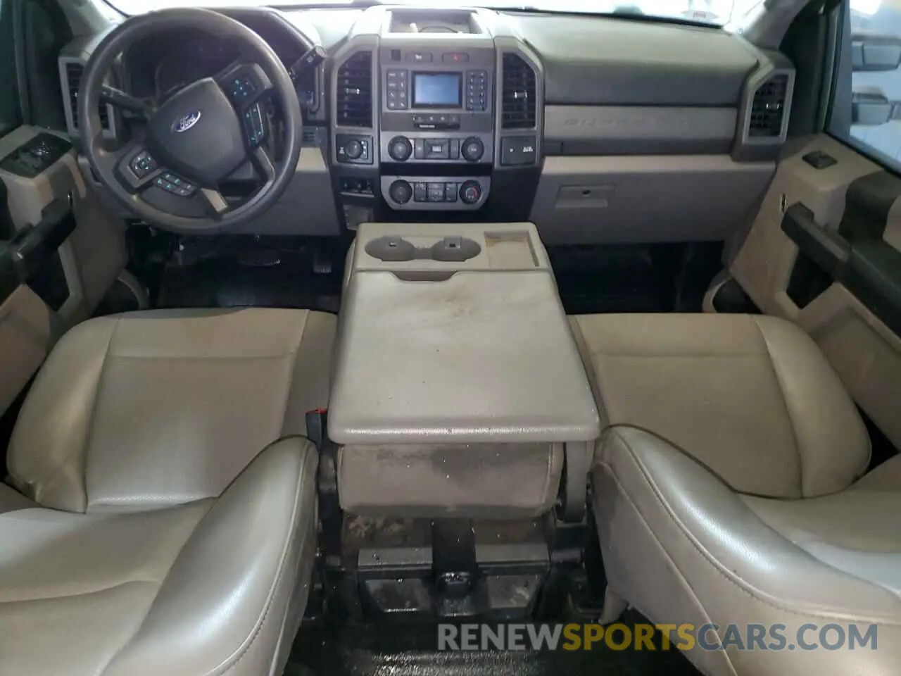 8 Photograph of a damaged car 1FT7W2B6XLEE09477 FORD F250 2020