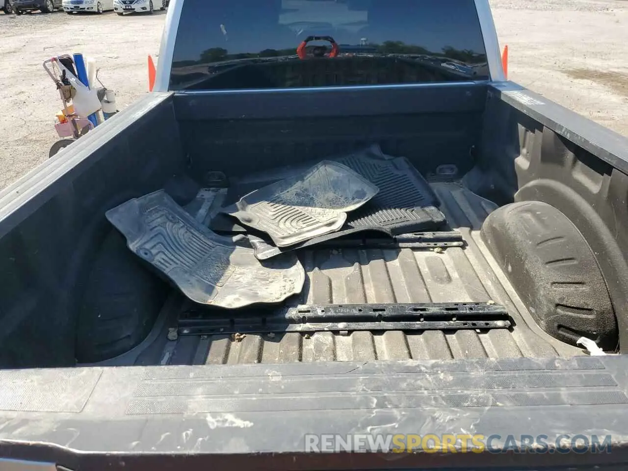 10 Photograph of a damaged car 1FT7W2BN1LEC69407 FORD F250 2020