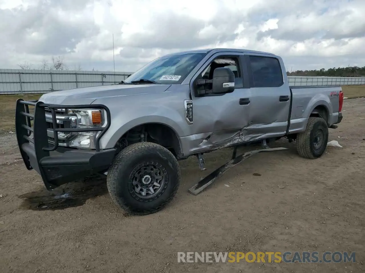 1 Photograph of a damaged car 1FT7W2BN2LEE32307 FORD F250 2020