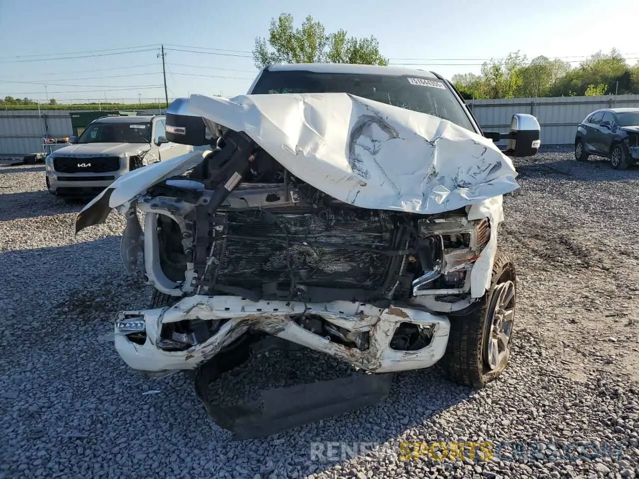 5 Photograph of a damaged car 1FT7W2BT0LED45102 FORD F250 2020