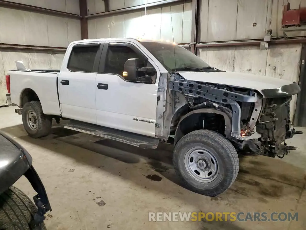 4 Photograph of a damaged car 1FT7W2BT1LEC37829 FORD F250 2020