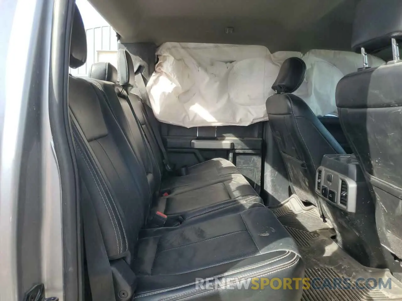 10 Photograph of a damaged car 1FT7W2BT1LEC61595 FORD F250 2020