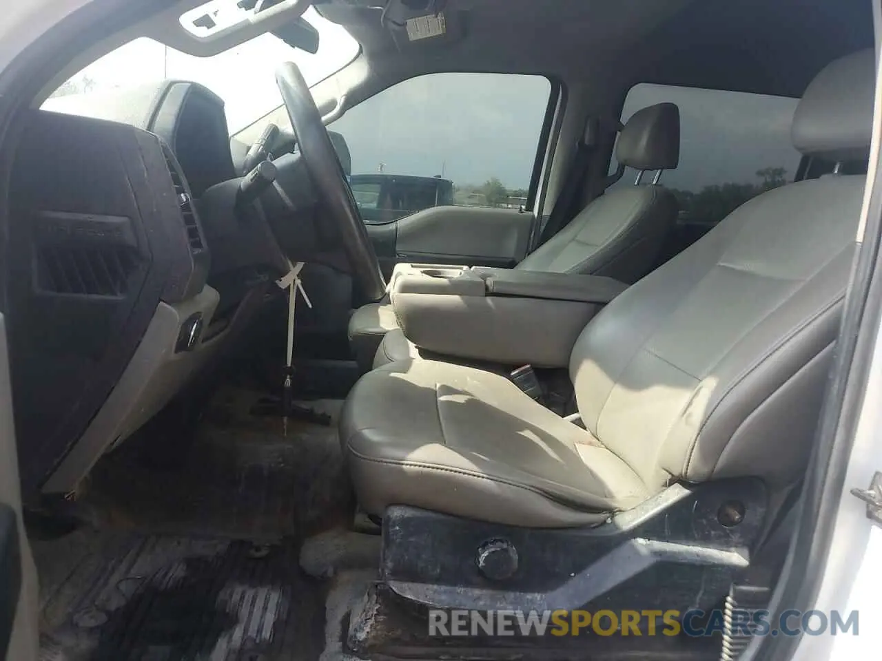 7 Photograph of a damaged car 1FT7W2BT4LED53378 FORD F250 2020