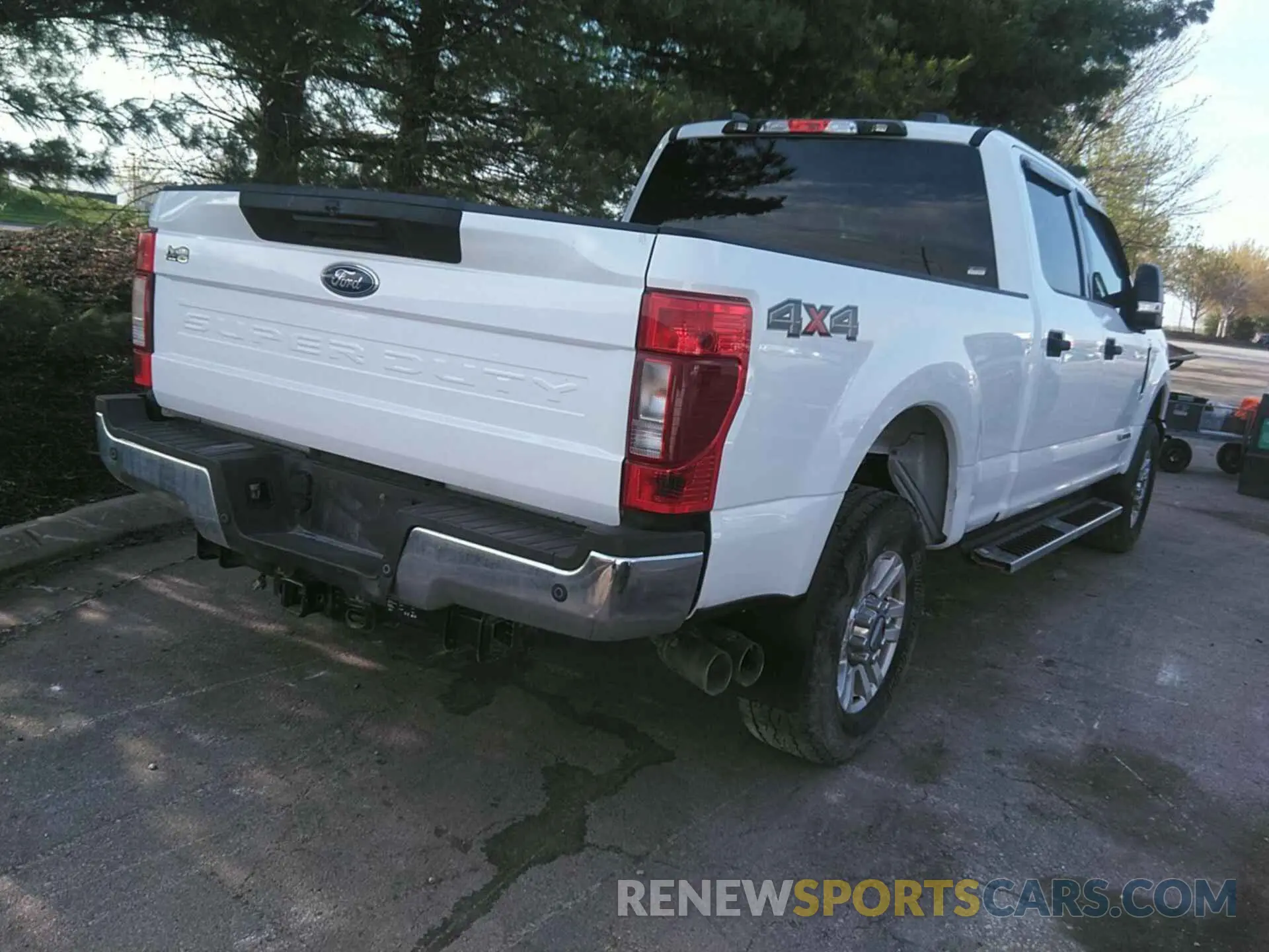 4 Photograph of a damaged car 1FT7W2BT7LED98668 FORD F250 2020