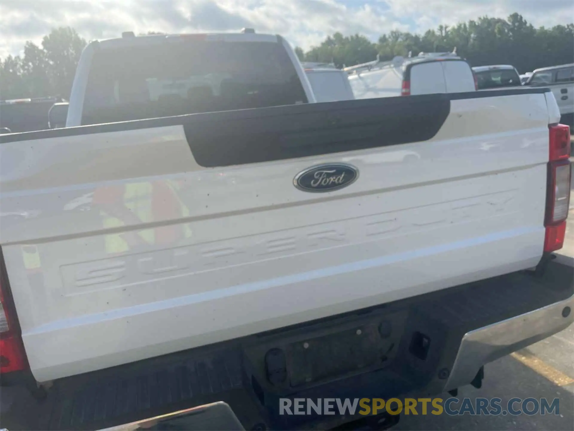 23 Photograph of a damaged car 1FT7W2BT8LED70894 FORD F250 2020