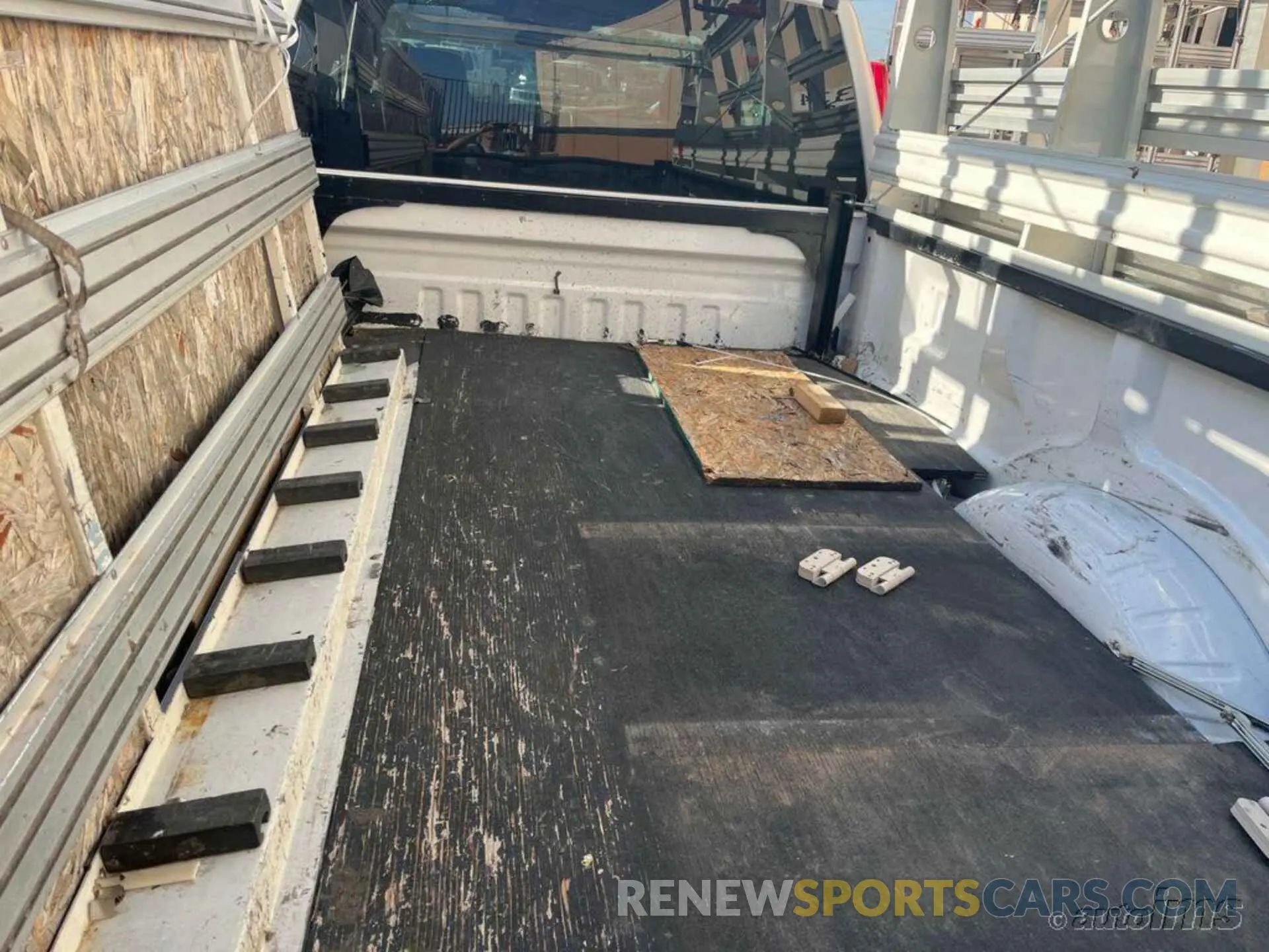 3 Photograph of a damaged car 1FT7X2A61LEC53733 FORD F250 2020