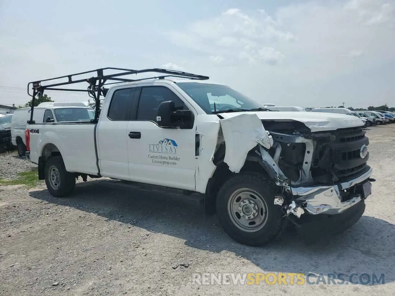 4 Photograph of a damaged car 1FT7X2B62LEC30895 FORD F250 2020