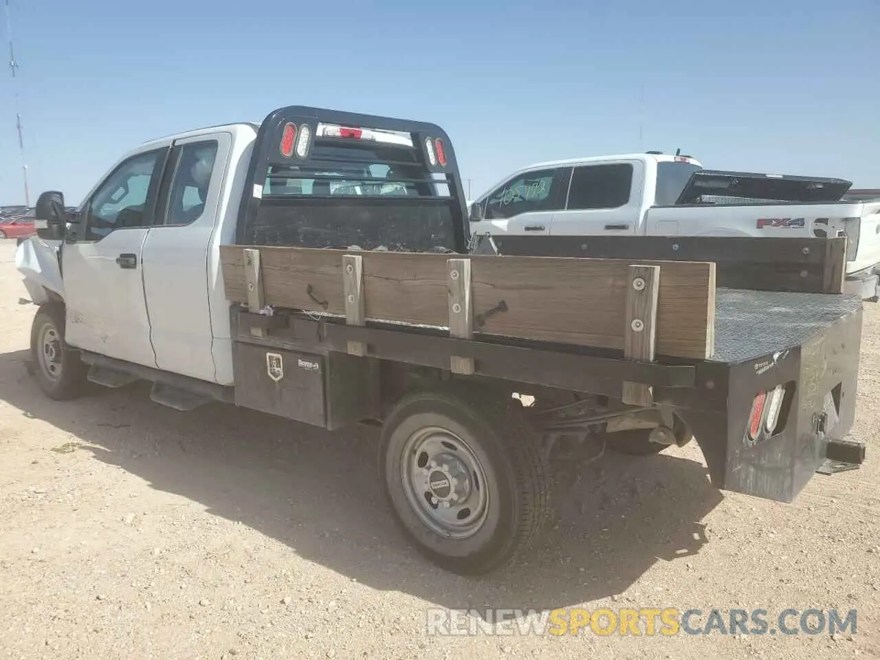 2 Photograph of a damaged car 1FT7X2B63LED78022 FORD F250 2020