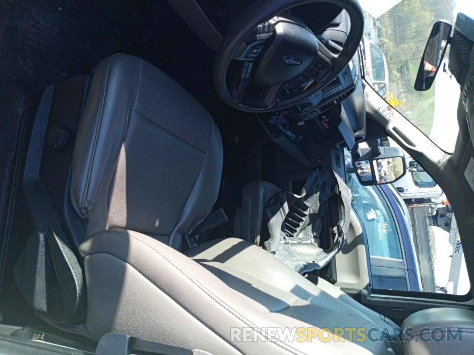7 Photograph of a damaged car 1FT7X2BT6LEE50448 FORD F250 2020