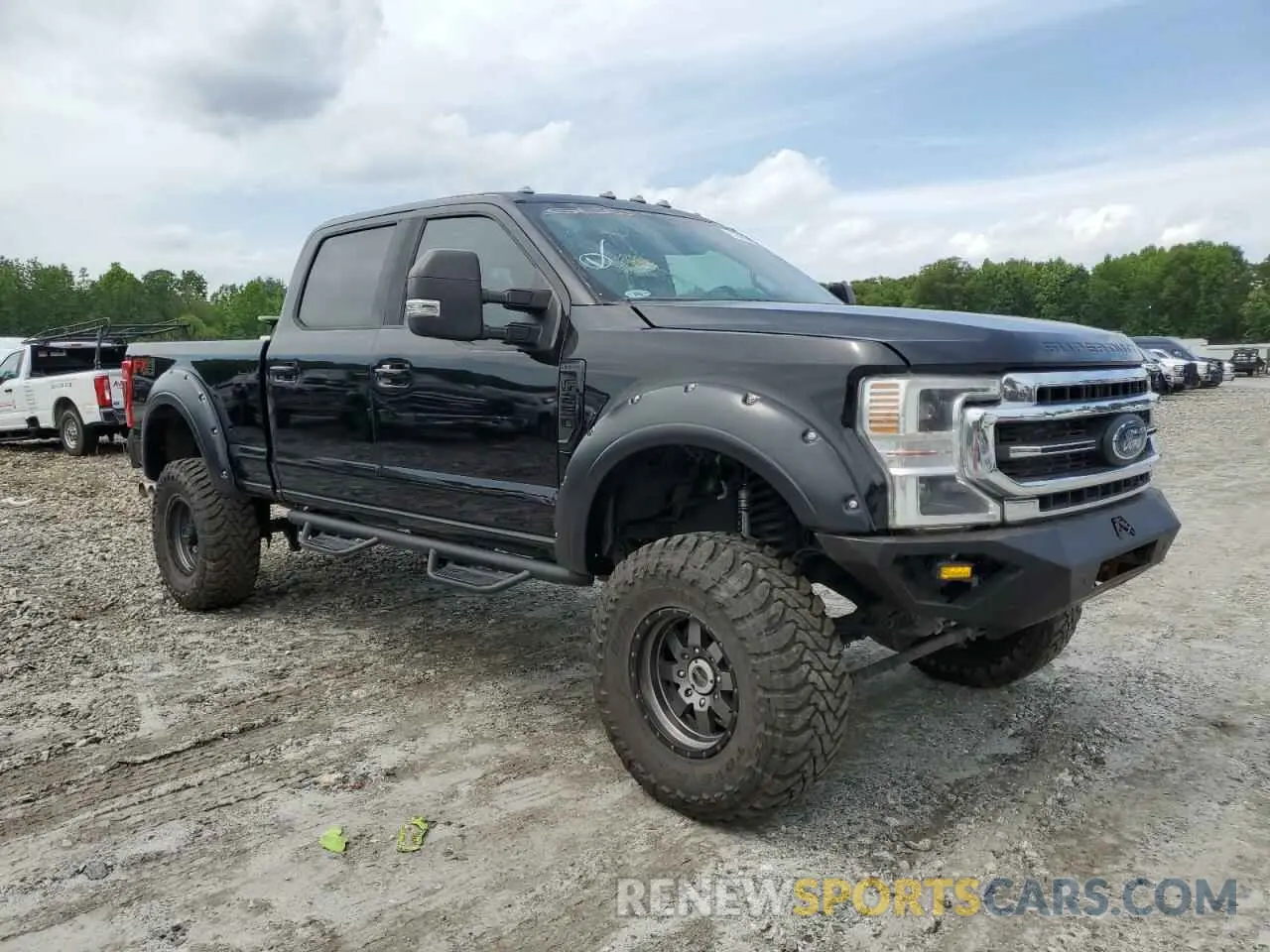 4 Photograph of a damaged car 1FT8W2BT1LEE53796 FORD F250 2020