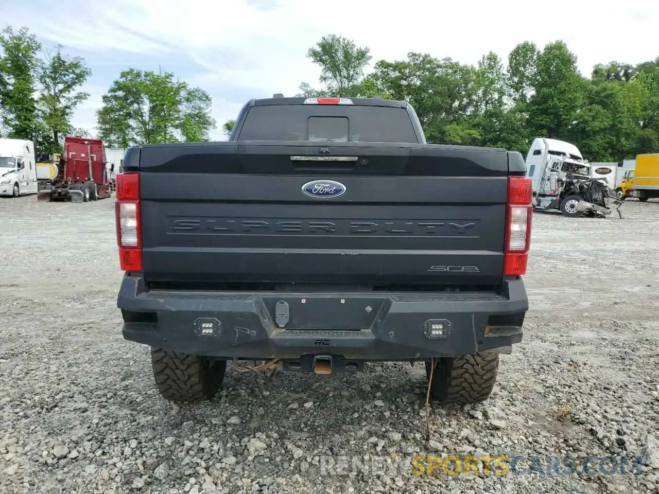 6 Photograph of a damaged car 1FT8W2BT1LEE53796 FORD F250 2020