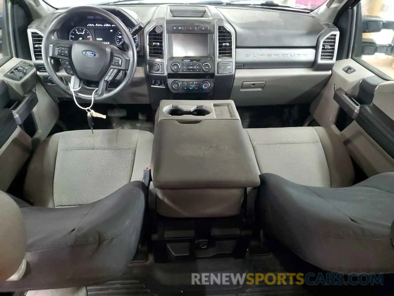 8 Photograph of a damaged car 1FT8W2BT7LEC53523 FORD F250 2020