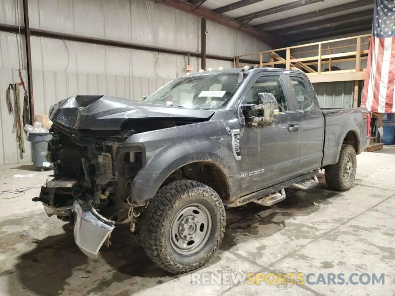 1 Photograph of a damaged car 1FT8X2BT4LED45086 FORD F250 2020