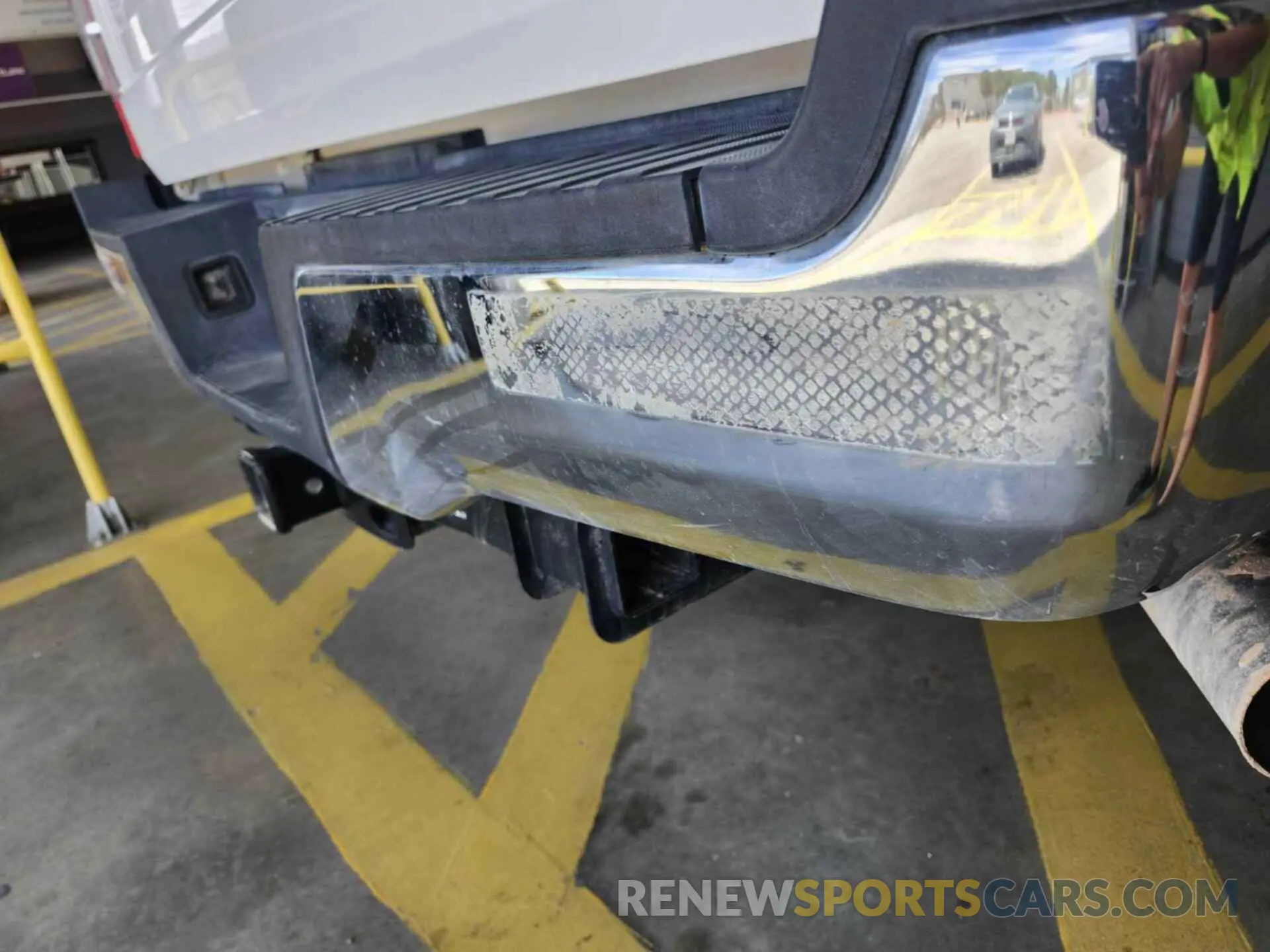 6 Photograph of a damaged car 1FT7W2B65MED48458 FORD F250 2021