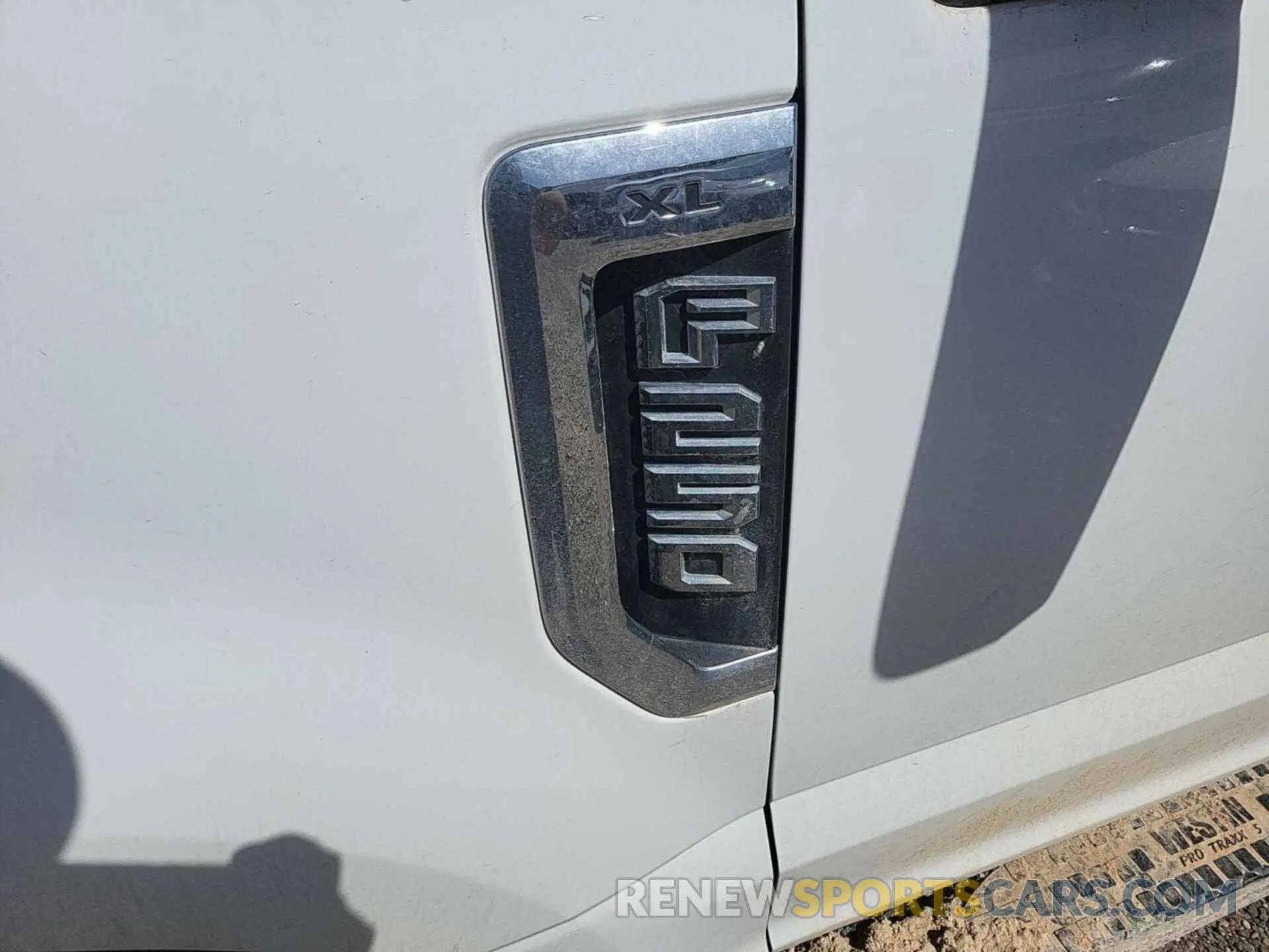 20 Photograph of a damaged car 1FT7W2B67MED48459 FORD F250 2021