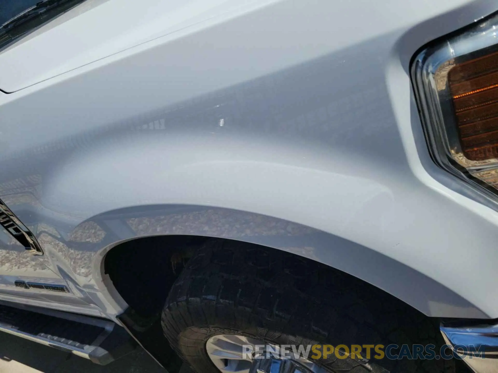 24 Photograph of a damaged car 1FT7W2BT3MED57455 FORD F250 2021