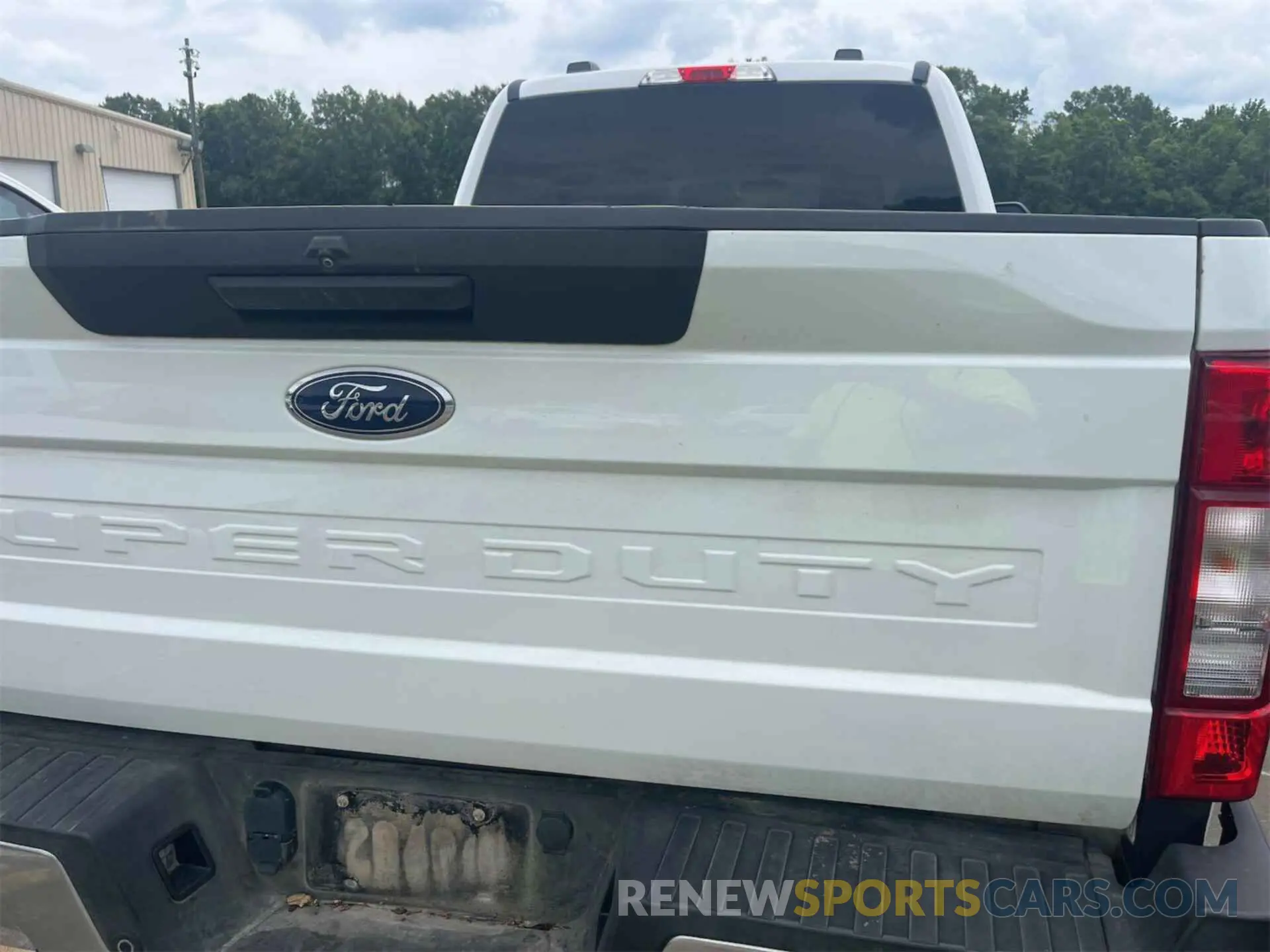 12 Photograph of a damaged car 1FT7W2BT4MED57335 FORD F250 2021