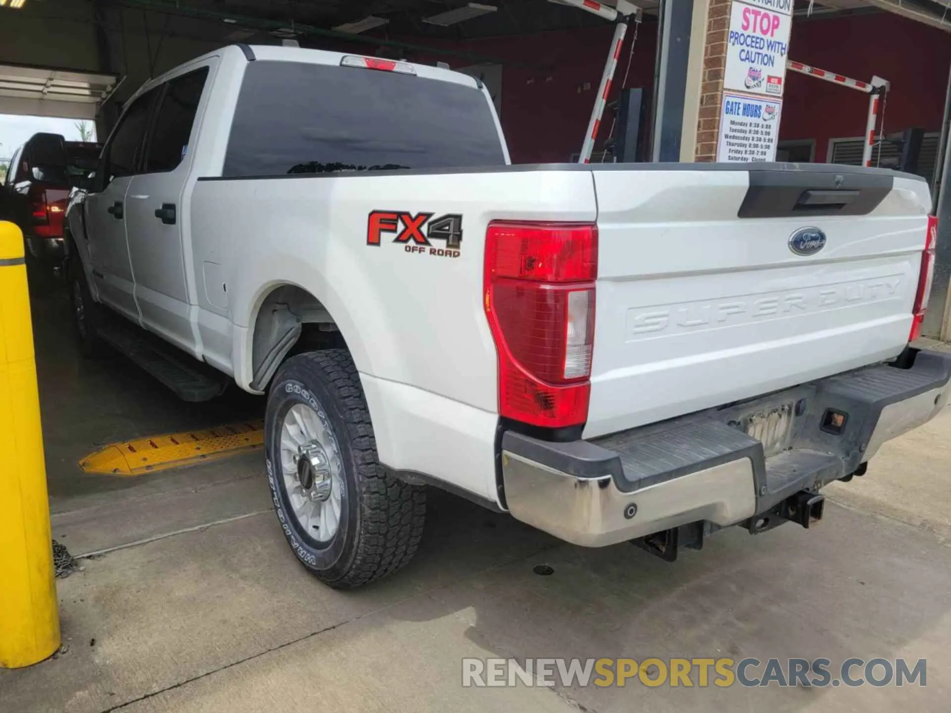 14 Photograph of a damaged car 1FT7W2BT4MED57335 FORD F250 2021