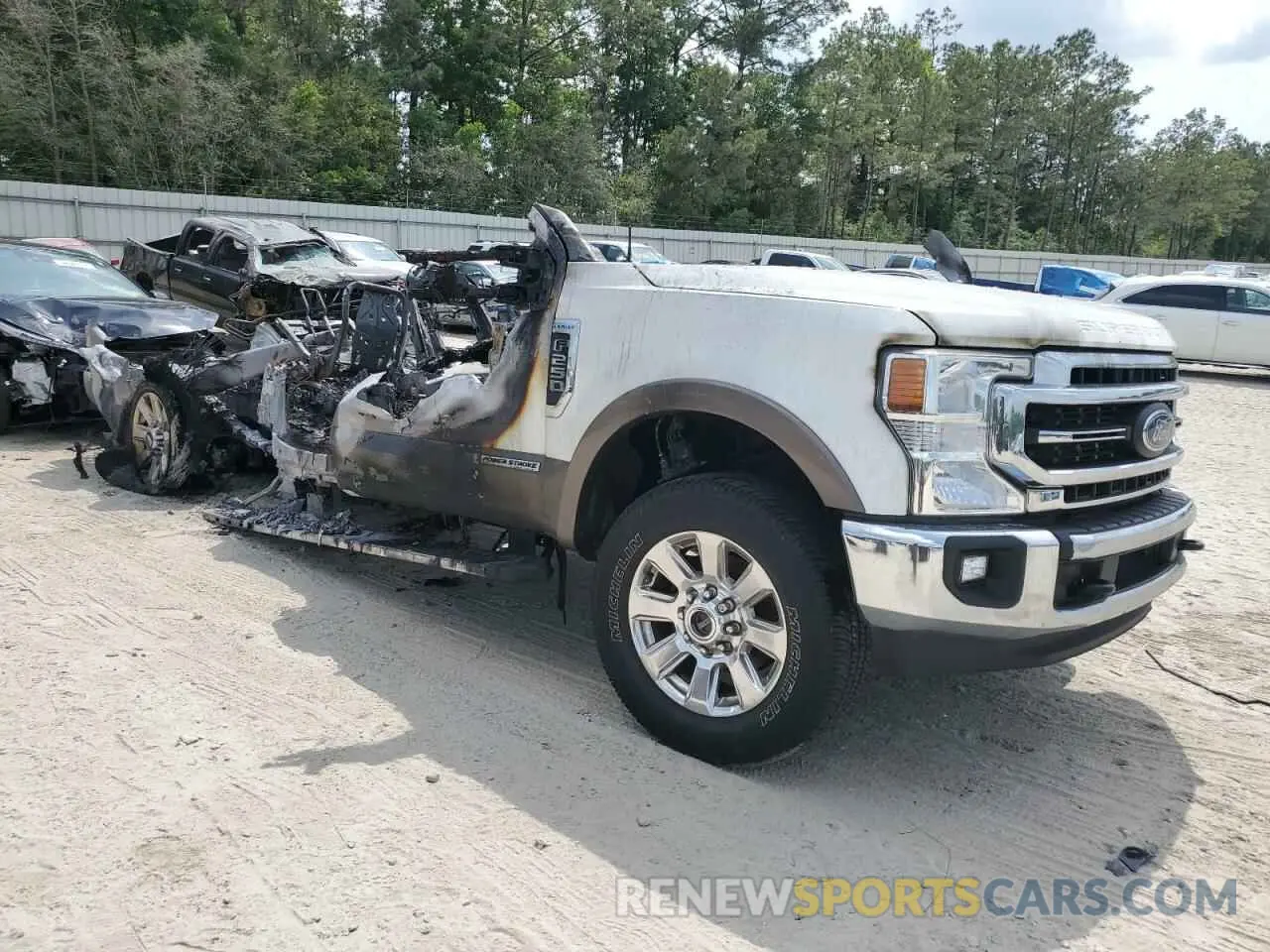 4 Photograph of a damaged car 1FT7W2BT8MEC90044 FORD F250 2021