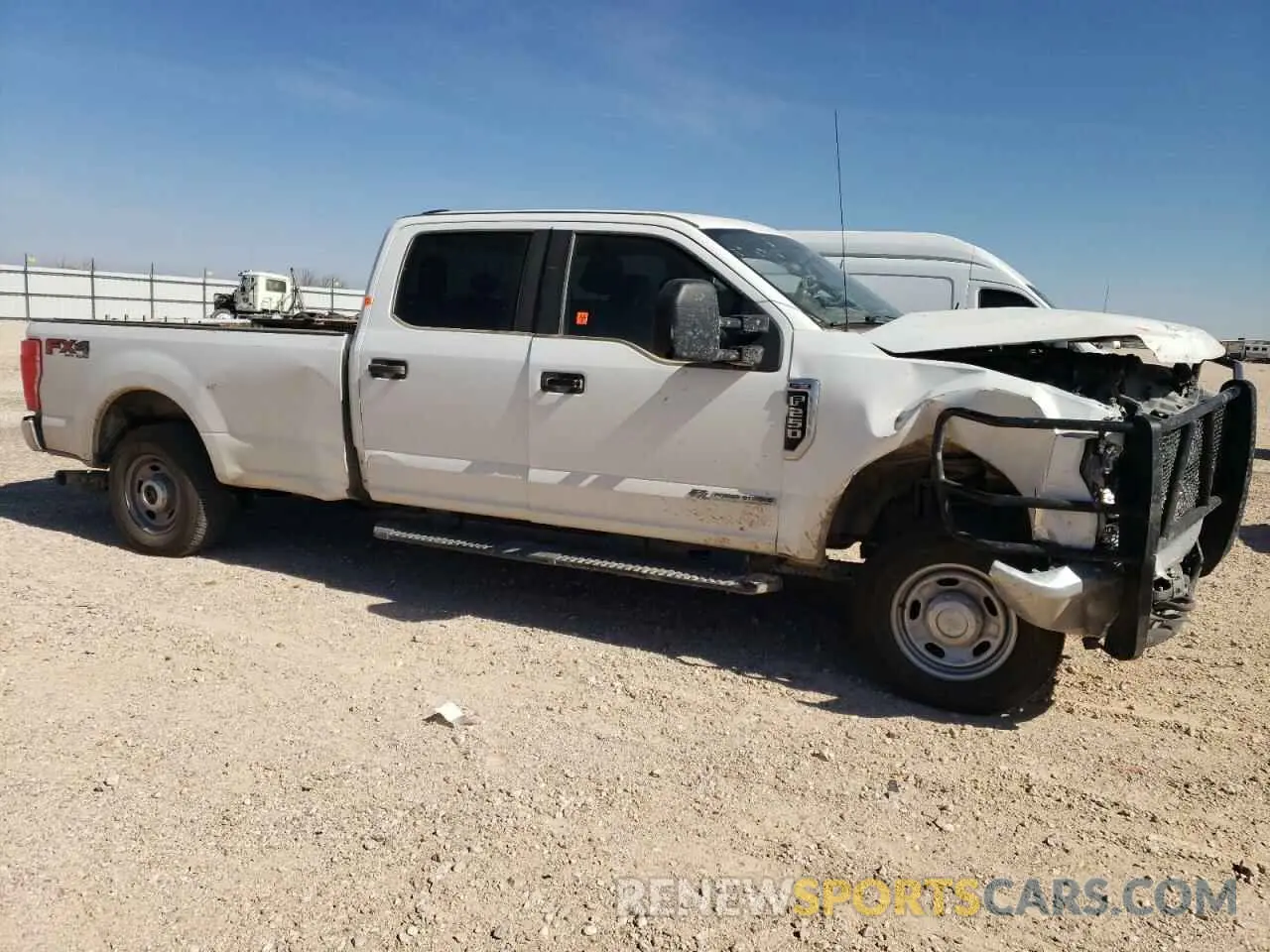 4 Photograph of a damaged car 1FT7W2BTXMEC26975 FORD F250 2021