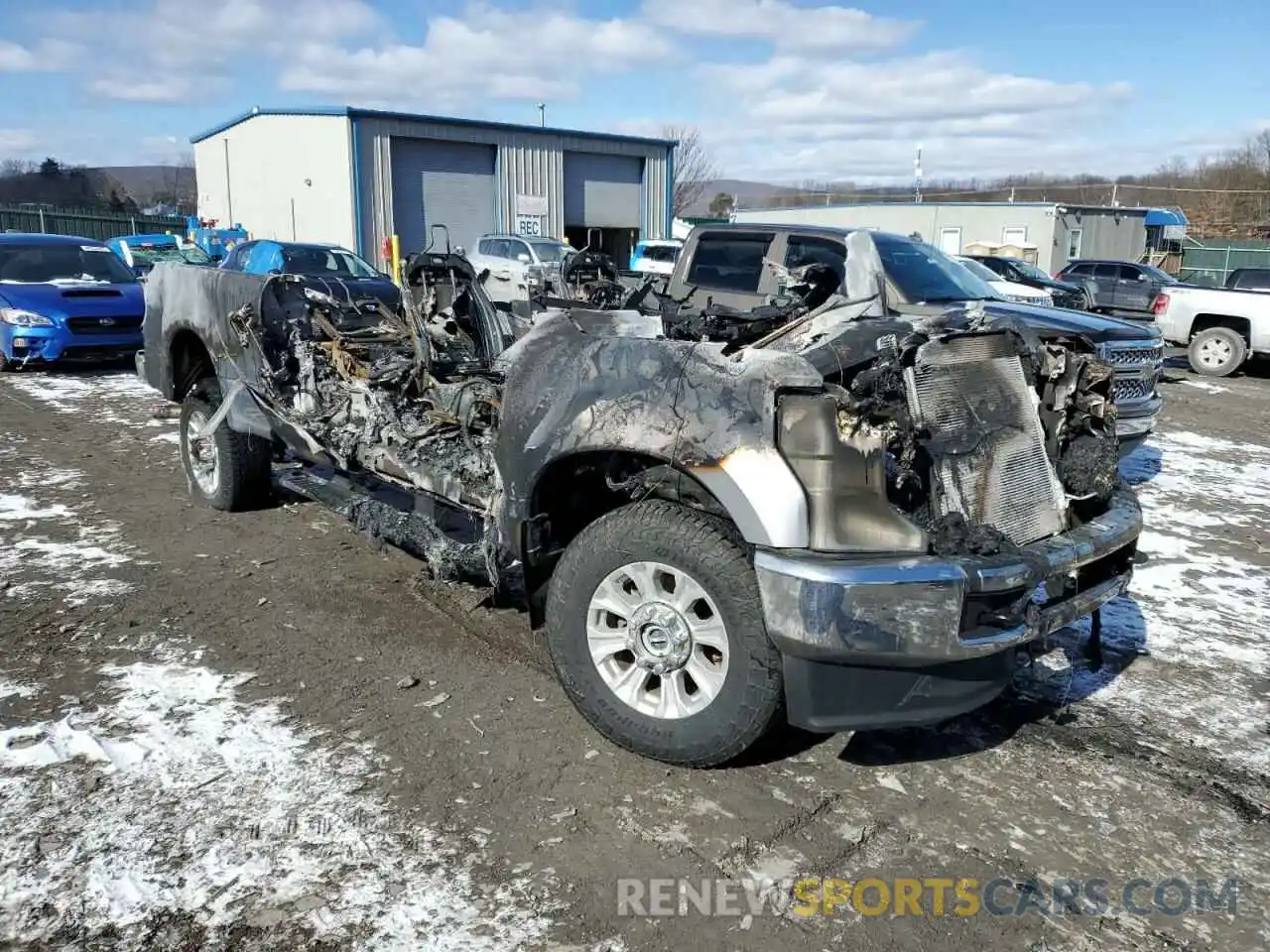 4 Photograph of a damaged car 1FT7X2BN4MEC84191 FORD F250 2021