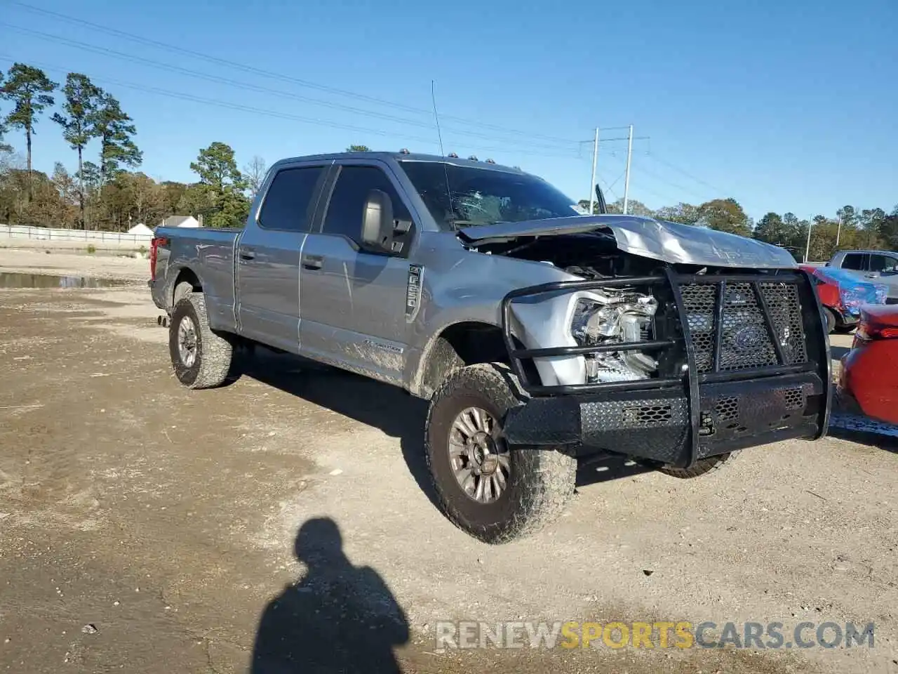 4 Photograph of a damaged car 1FT8W2BT9MEC02963 FORD F250 2021