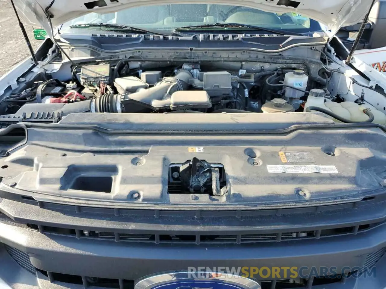 12 Photograph of a damaged car 1FTBF2B69MEC28981 FORD F250 2021