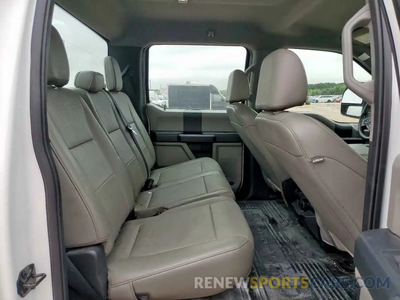 10 Photograph of a damaged car 1FT7W2A65NEE23839 FORD F250 2022