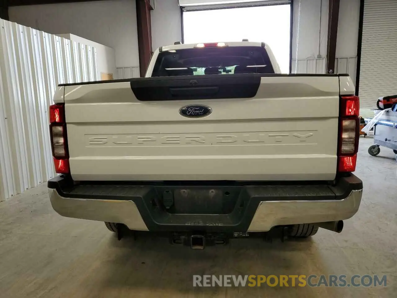 6 Photograph of a damaged car 1FT7W2B63NEG36111 FORD F250 2022